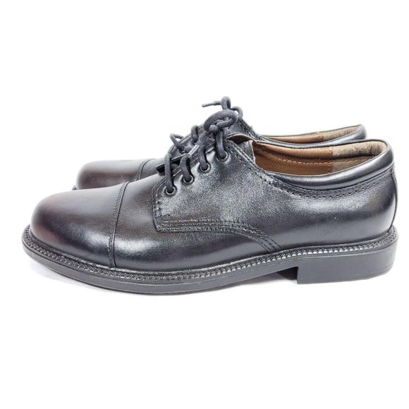 Dockers Cap Toe 4 Eye Oxfords Men's Sz 10 Black Leather - Picture 1 of 8